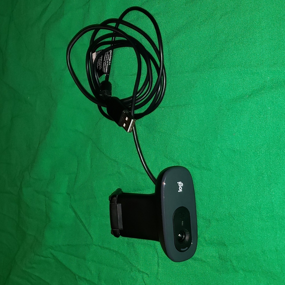 Logitech C270 HD Webcam 720p USB Camera Wide-screen Black